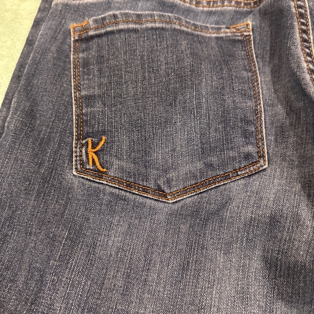 Kut from the cloth Women's Jeans
T1 - Picture 11 of 15